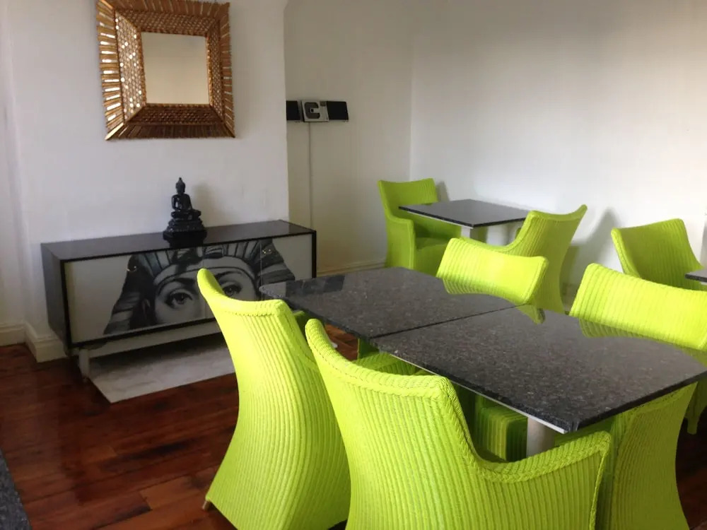 Moonfleet Boutique Hotel