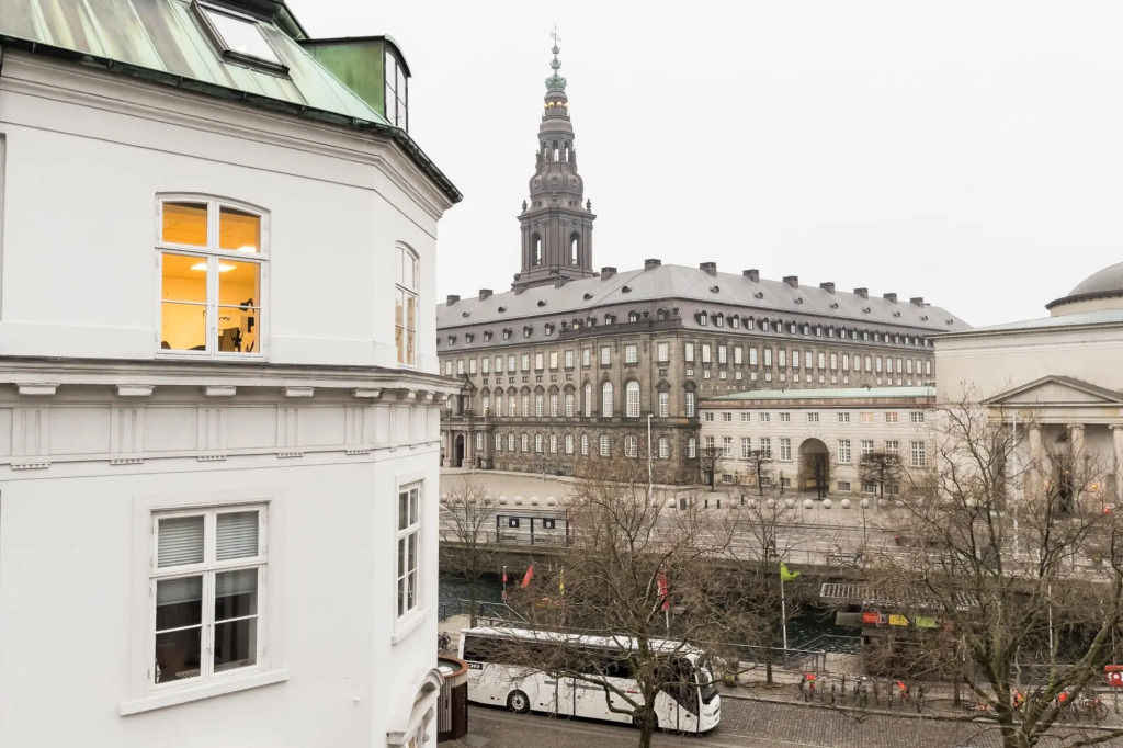★Stylish · Heart of CPH · Next to DK Parliament★