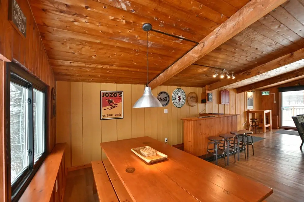 163 Tyrolean Rustic 4 bedroom chalet
