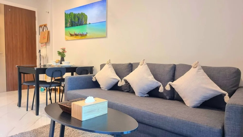 B507 - 1 Bedroom Condo Top Floor Pool View, Ao Nang