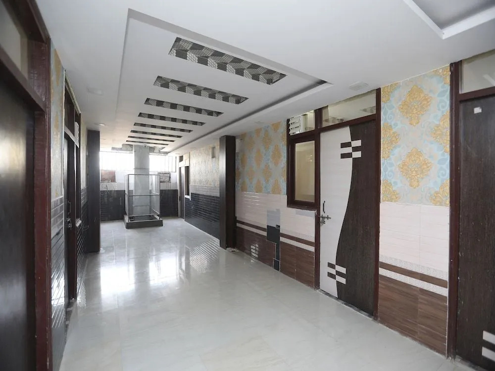 Hotel Tejasvi by OYO Rooms