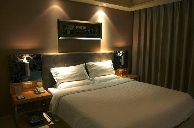 Degas Hotel Wuhan Jiefang Park Branch