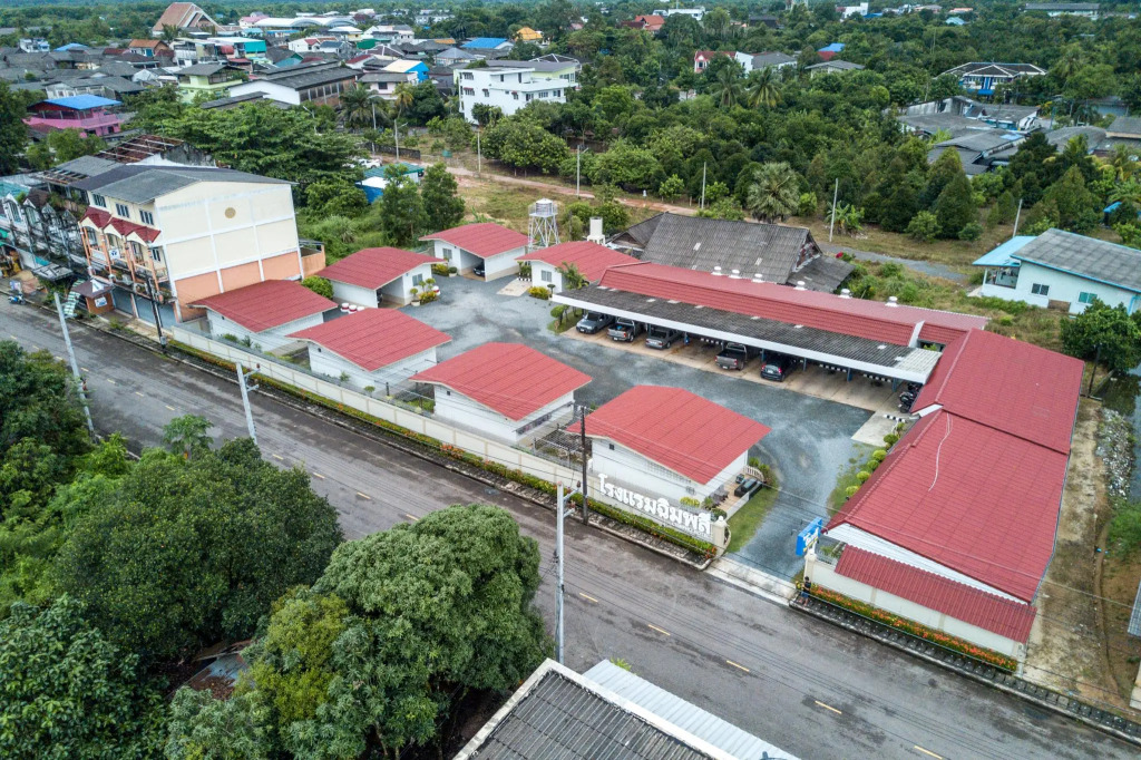 Chimphli Hotel