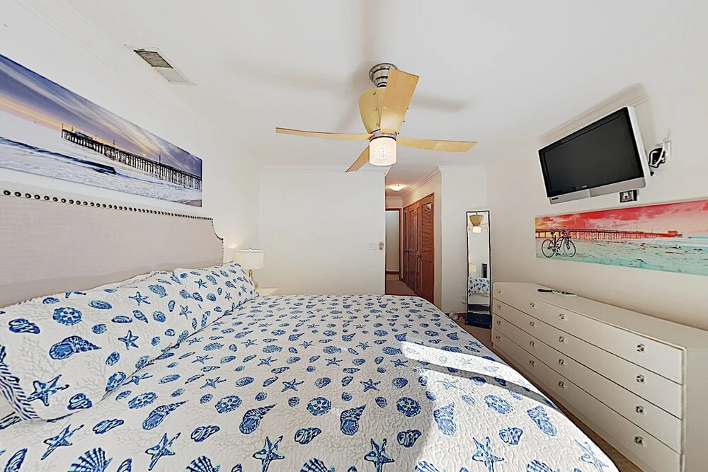 New Listing! Family Tides: Central Beach Retreat Duplex