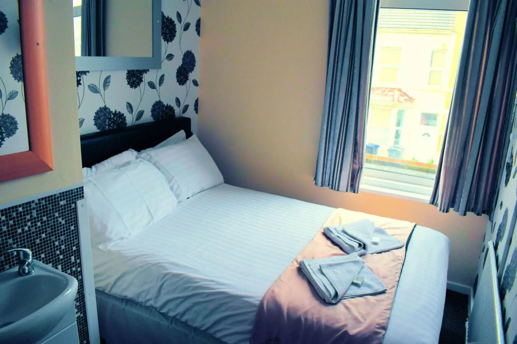 The Clarendon Hotel