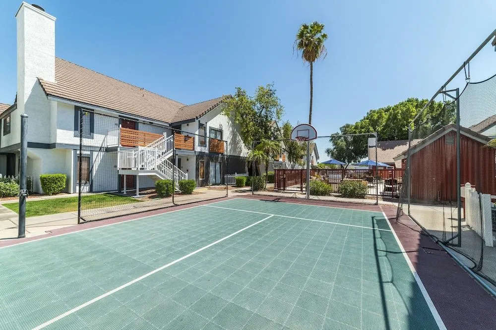 Metro Phoenix Extended Stay