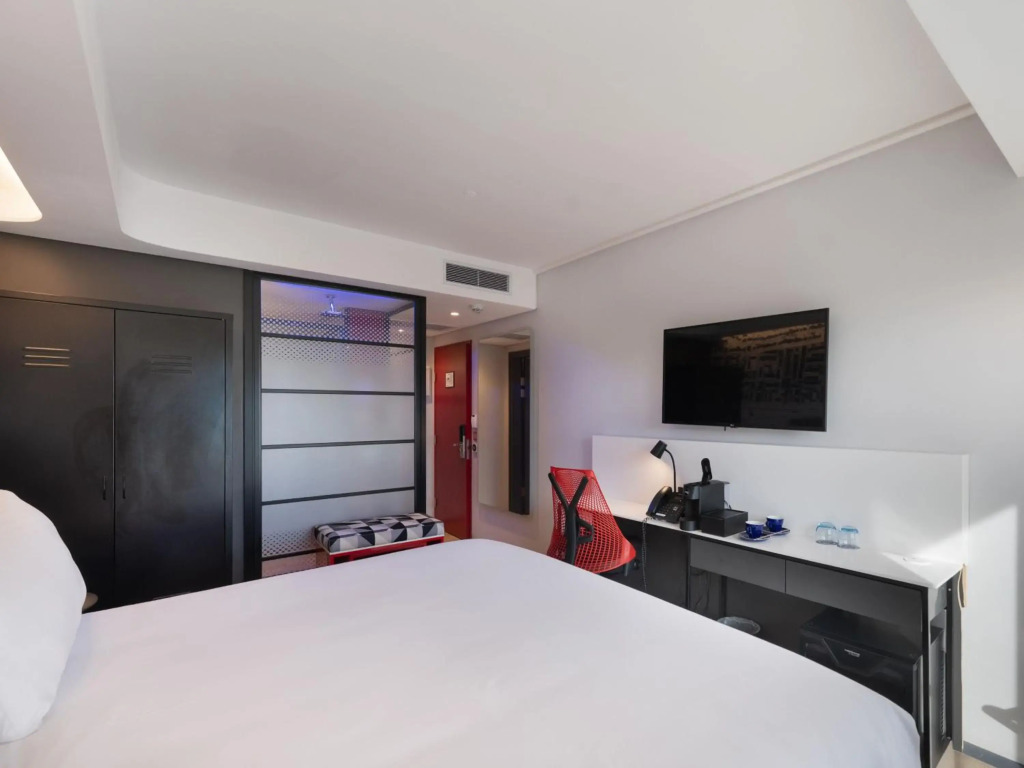 ANEW Hotel Green Point Cape Town