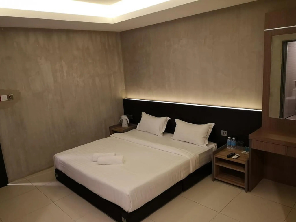 Monaco Boutique Hotel Sadong Jaya
