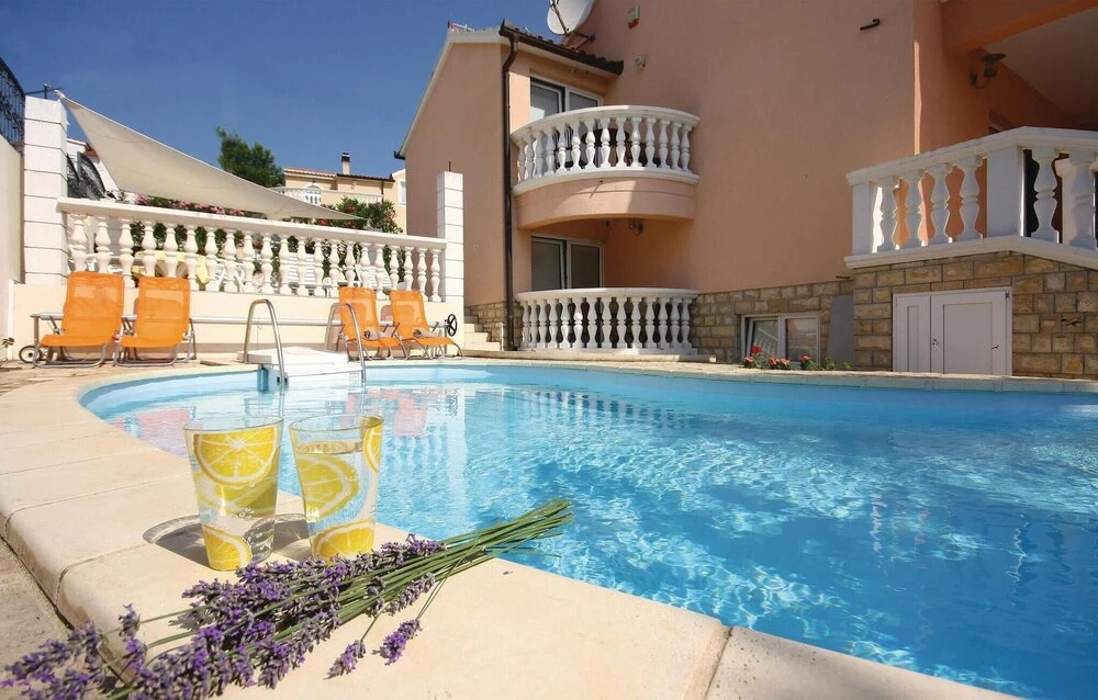 Amazing Home in Vodice With Wifi and 4 Bedrooms