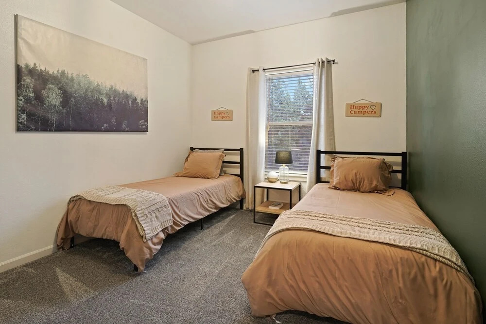Beaumont 3 Bedroom Home by RedAwning