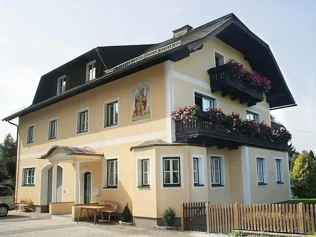 Apartementhaus Schöndorfer