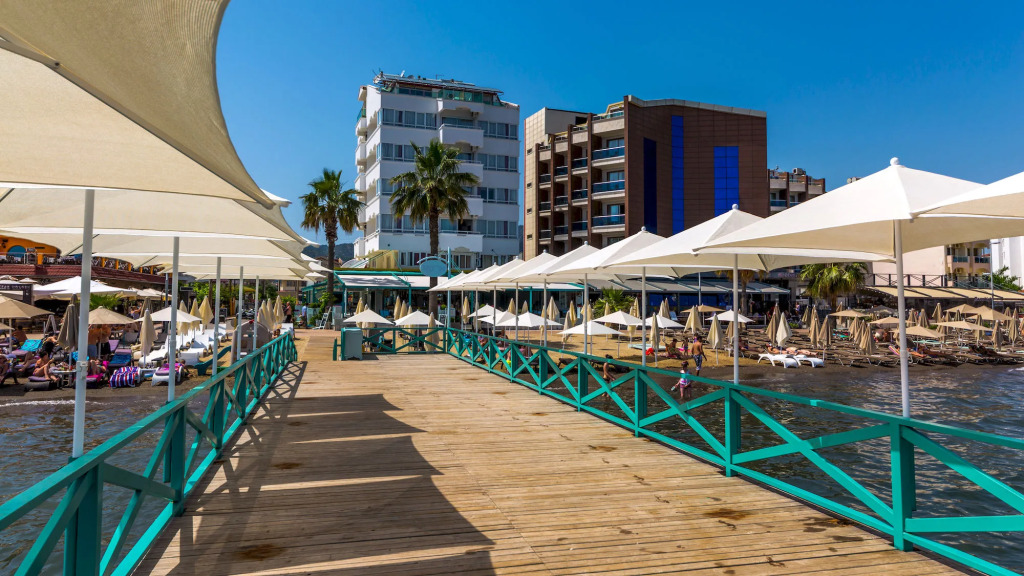 Honeymoon Hotel