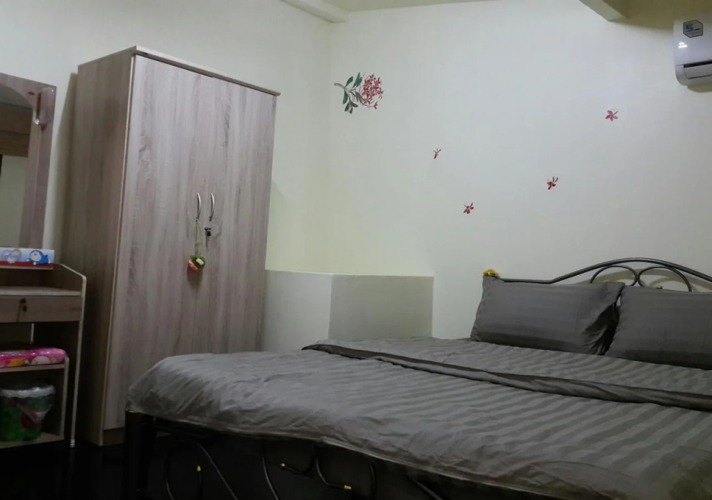 Green Box Hostel