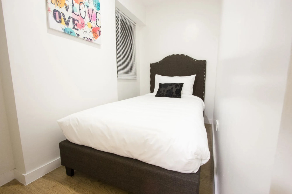 Victoria SOHO Suites