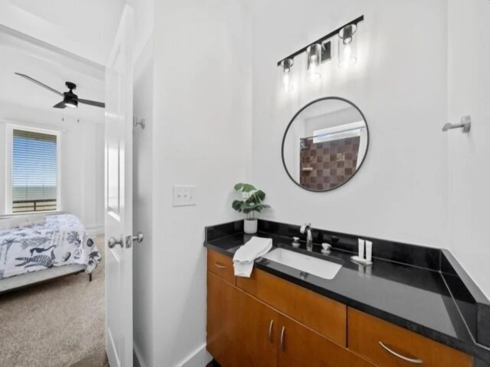 A Shore Thing 1 - Oceanfront And Dog Friendly! Private Beach Access! 3 Bedroom Townhouse by RedAwning