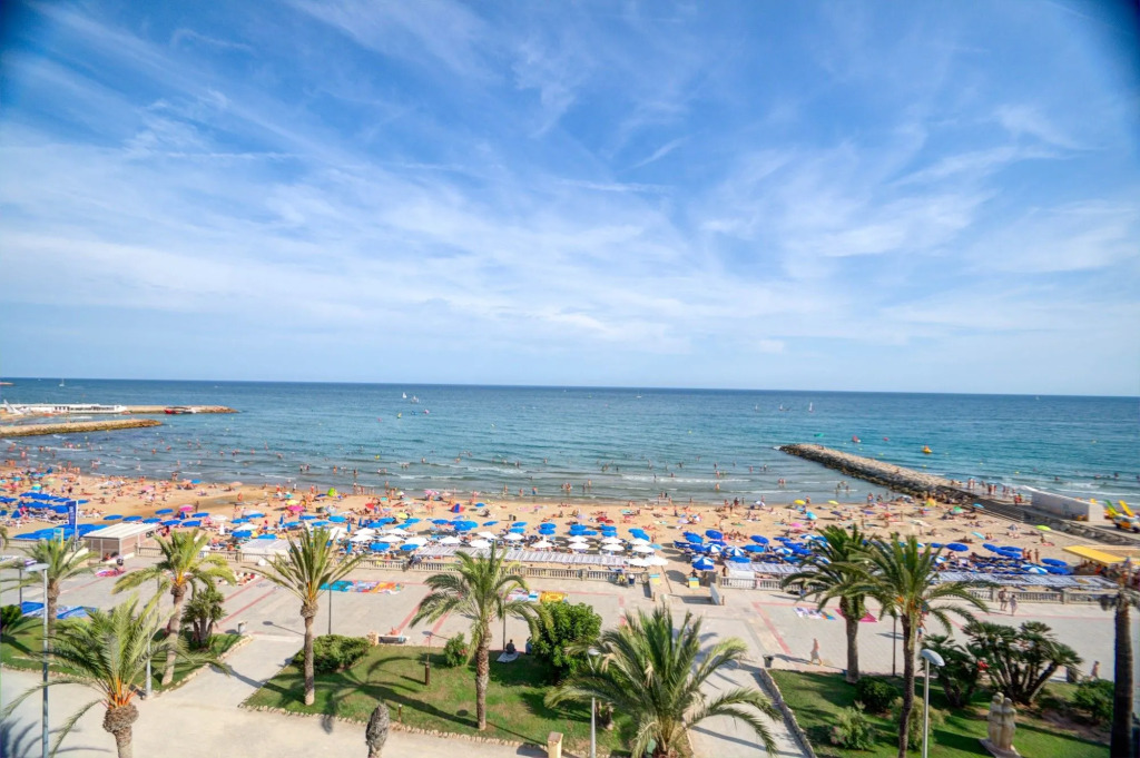 Blue Sea Front