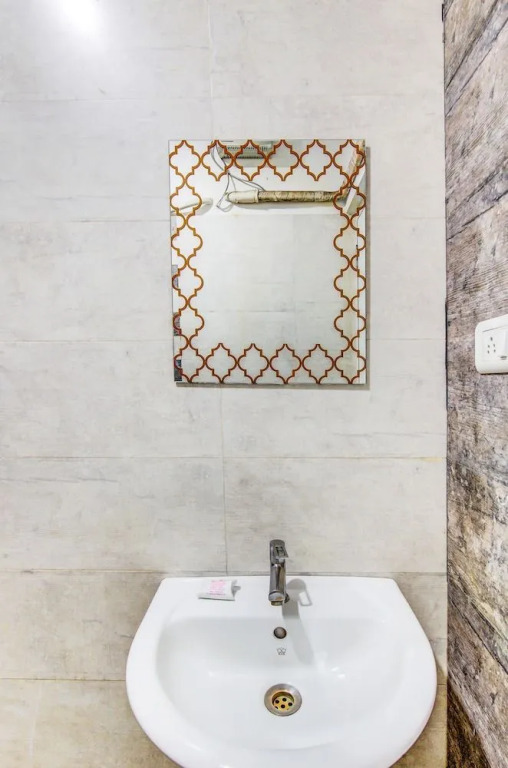 FabHotel Empark