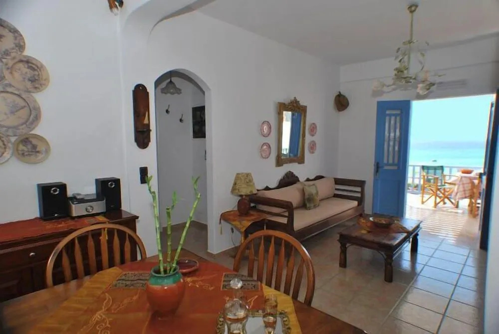 Pension Moschoula
