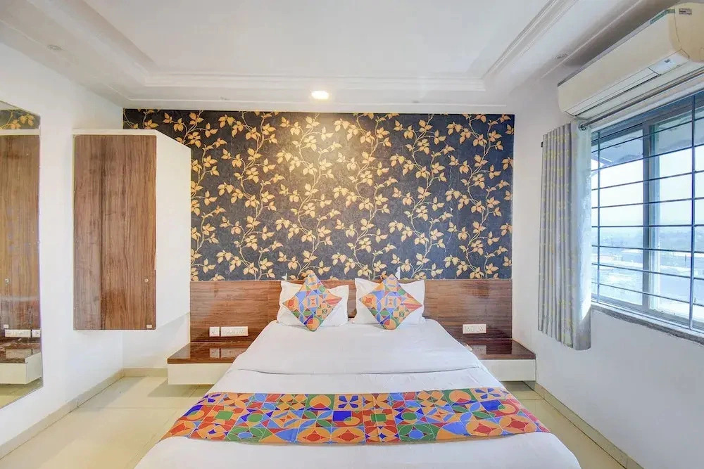 Fabhotel Royal Imperio