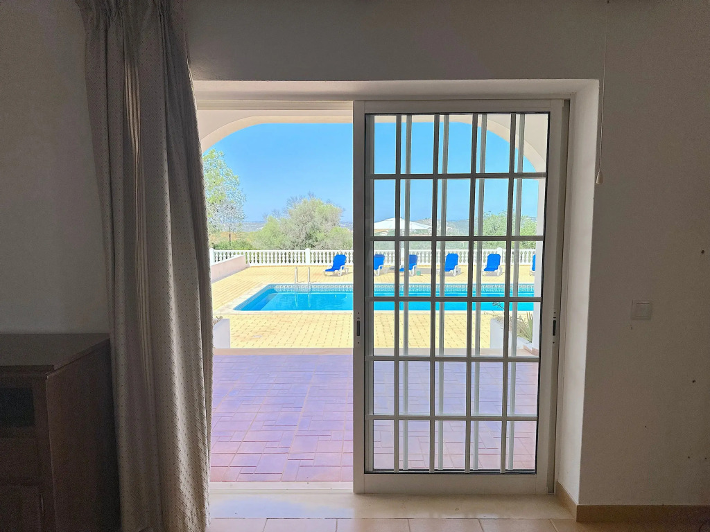 BnB Homes Luxurious Villa With 5 Bedrooms Pool