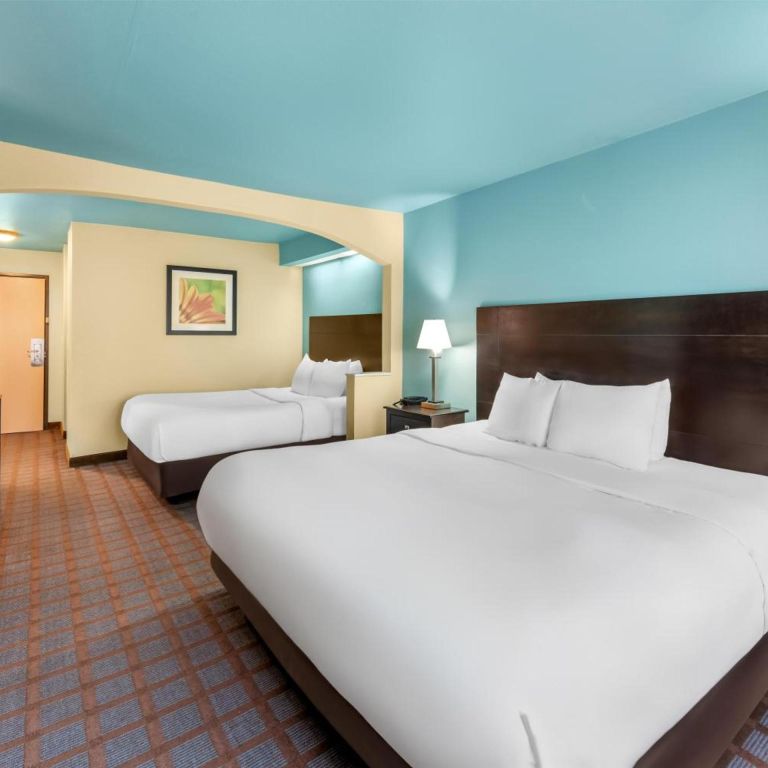 Quality Inn Blue Springs