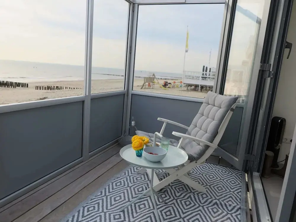 Beach House in Koudekerke Near Dishoek