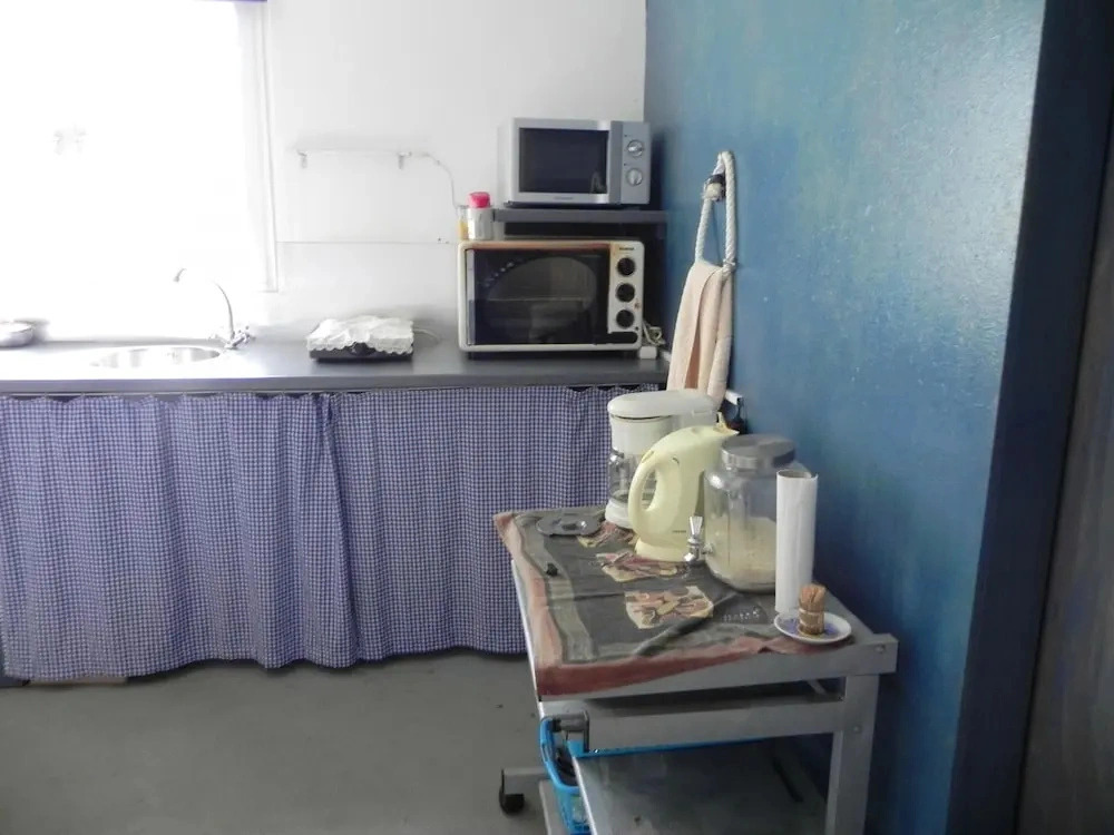 Studio In Piton Saint Leu With Wifi 10 Km From The Beach
