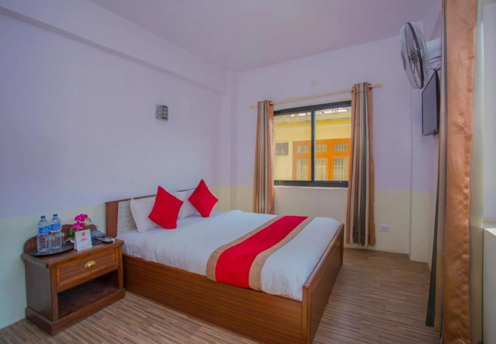 OYO 255 White Zambala Hotel