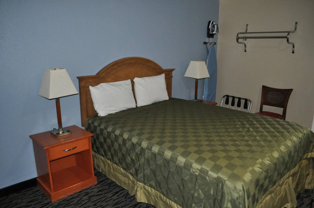 Salt Air Lodge