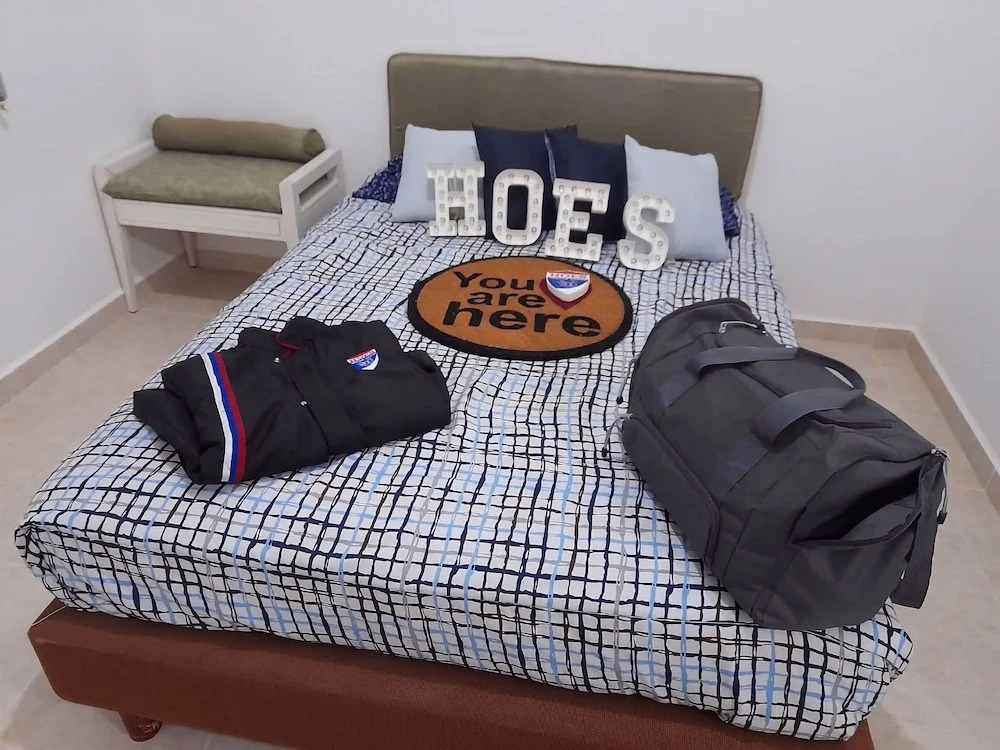 Devoted Hoestel in Cancun With Equipped Kitchen, Pool, Close to Beaches & More!