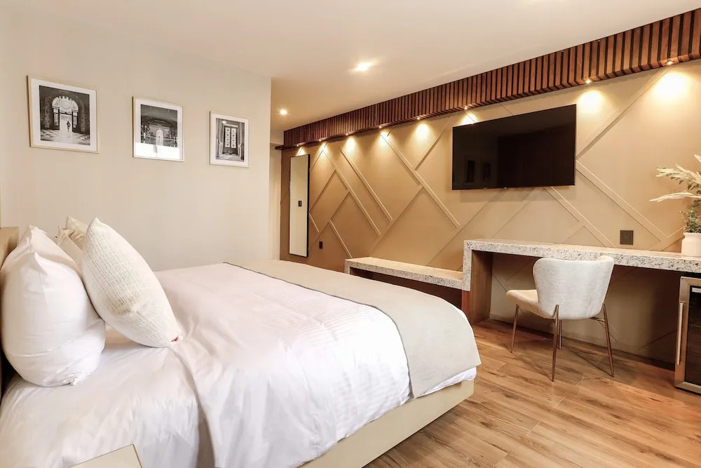Reforma Capital Inn