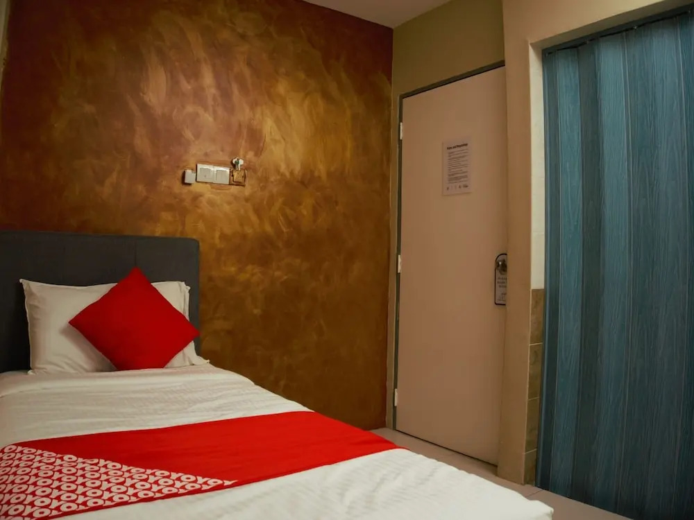 OYO 765 Summer House Bukit Bintang Hotel