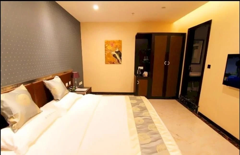 Xinben Business Hotel
