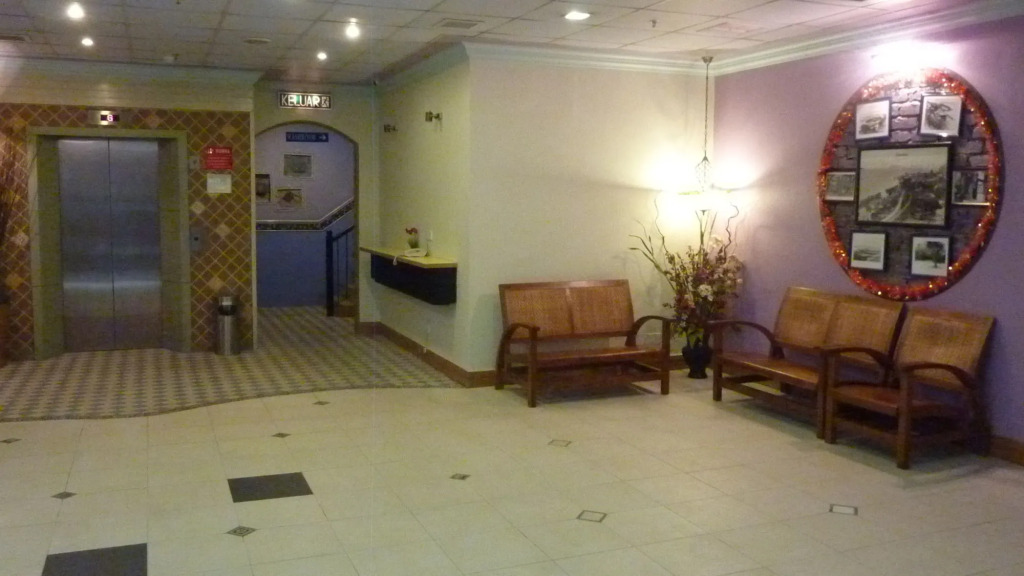 Megah Daru Hotel