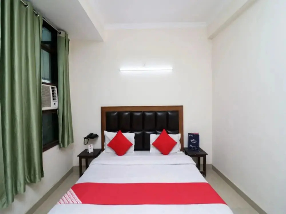 OYO Rooms Dayal Bagh
