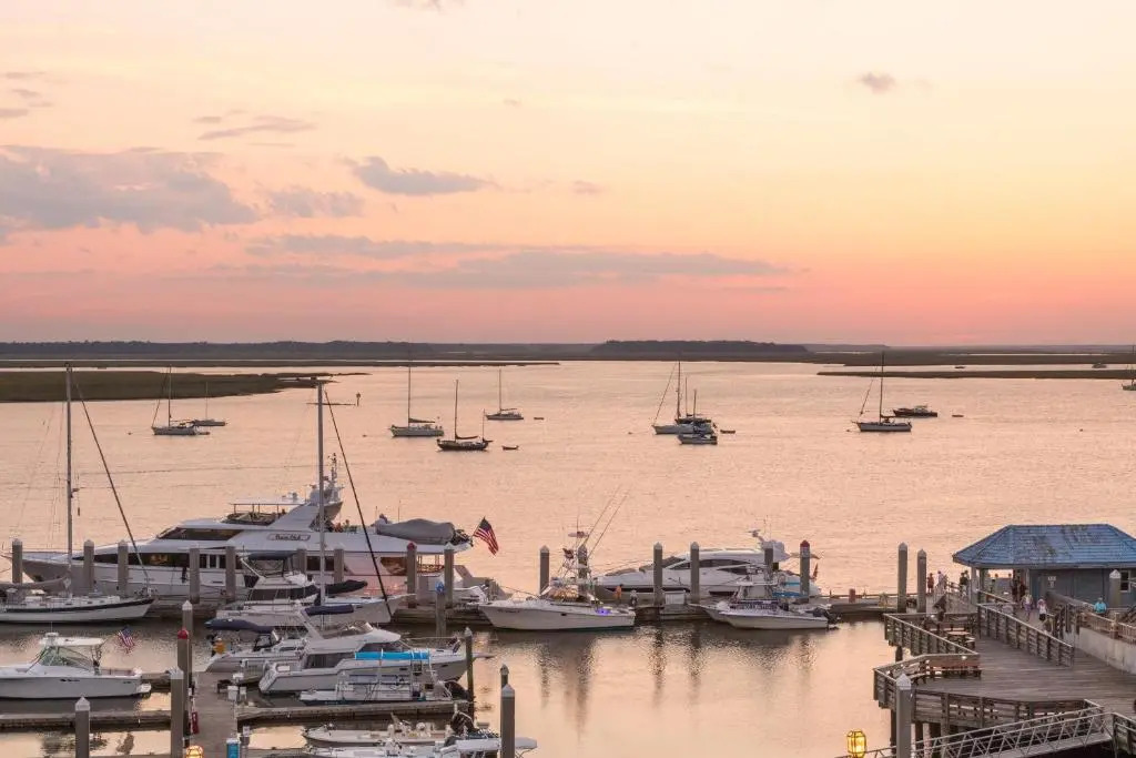 Hampton Inn & Suites Amelia Island-Historic Harbor Front