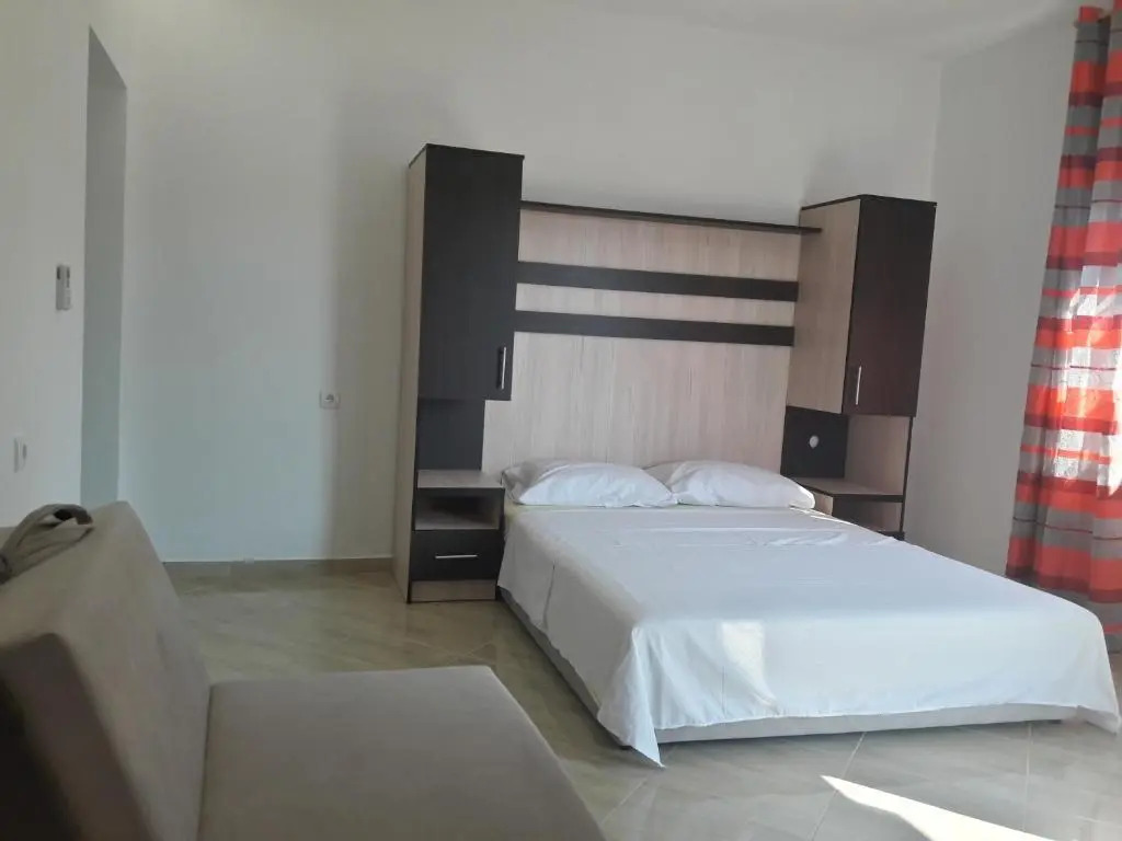 Vukli Apartments