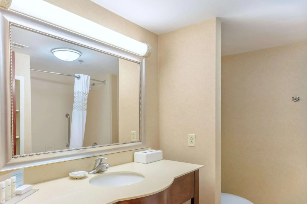 Holiday Inn Hotel & Suites Beaufort at Highway 21 by IHG