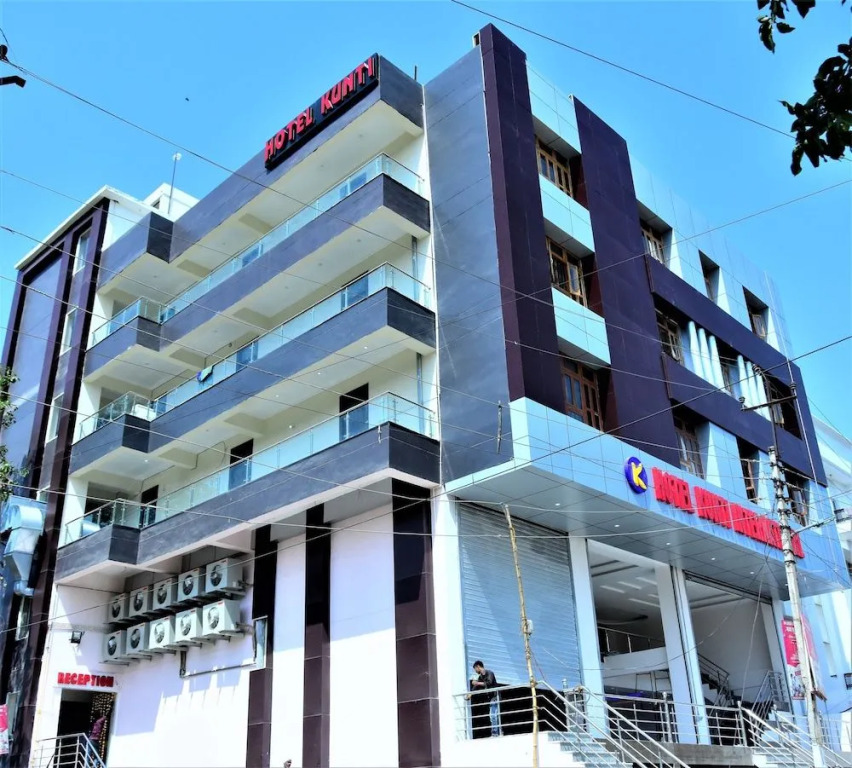 Hotel Kunti International