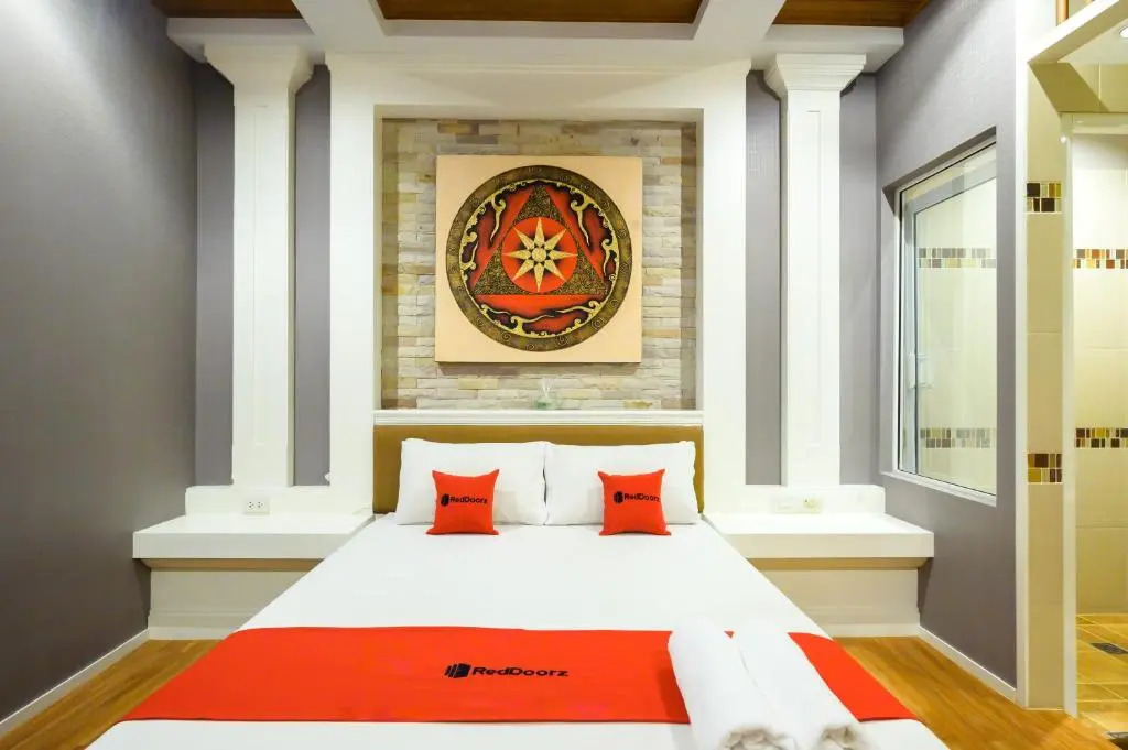 RedDoorz Plus Ruen Rattana Resort