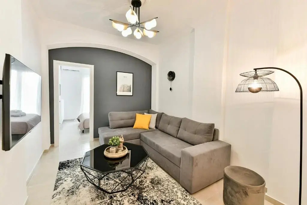 Porto Sea View Apartments - A. Svolou 22