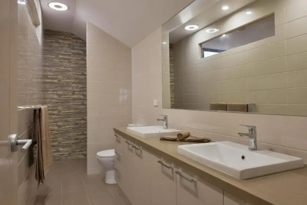 3 Kestrel Place