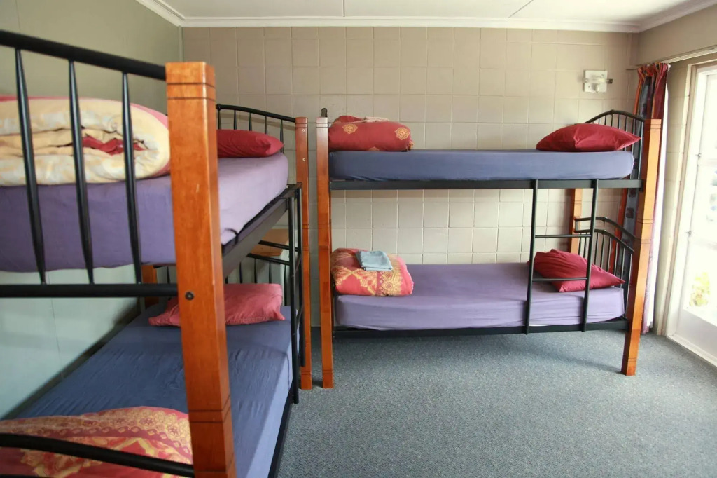 Te Anau Lakefront Backpackers