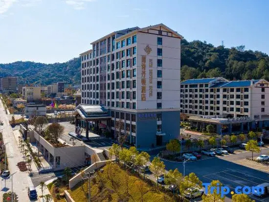 Ritz Dknton Hotel