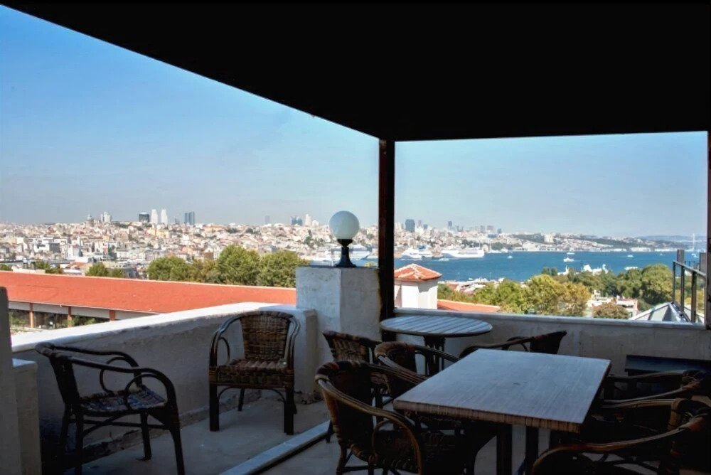 Angels Inn Hotel