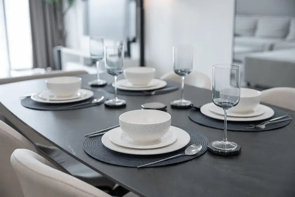 Sophisticated 1 Bedroom Apartment in Bloom Tower B