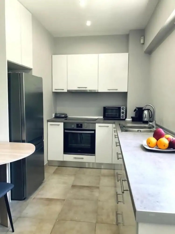 Charming Apartment in Faliro