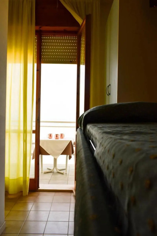 Hotel Embassy