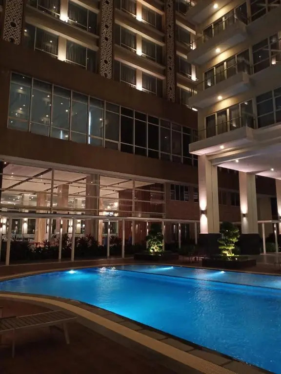 3 Bedroom Aston Apartment Stay Near Nagoya Hill