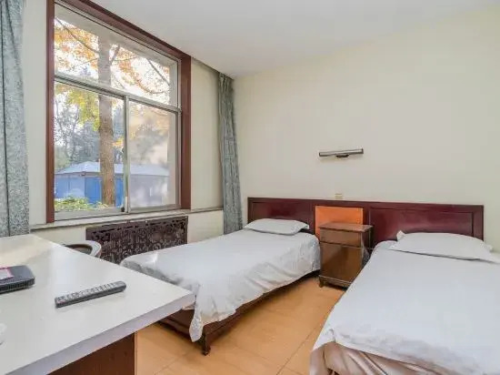 Changyi Hotel